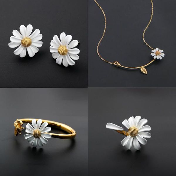 stud korean style daisy flower earrings for women girls cute sweet statement asymmetrical earring party banquet jewelry gifts, Golden;silver
stud korean style daisy flower earrings for women girls cute sweet statement asymmetrical earring party banquet jewelry gifts, Golden;silver