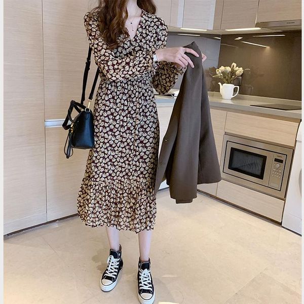 casual dresses ladies vintage maxi floral print autumn party dress women slim high waist long sleeve beach vestidos female, Black;gray
casual dresses ladies vintage maxi floral print autumn party dress women slim high waist long sleeve beach vestidos female, Black;gray