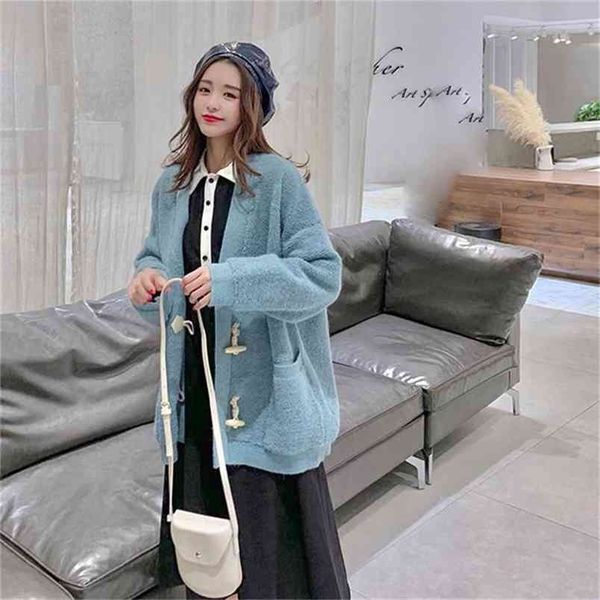 lamb wool autumn style loose lazy sweater coat female horn buckle loop velvet solid color knitted cardigan 210427, White;black
lamb wool autumn style loose lazy sweater coat female horn buckle loop velvet solid color knitted cardigan 210427, White;black