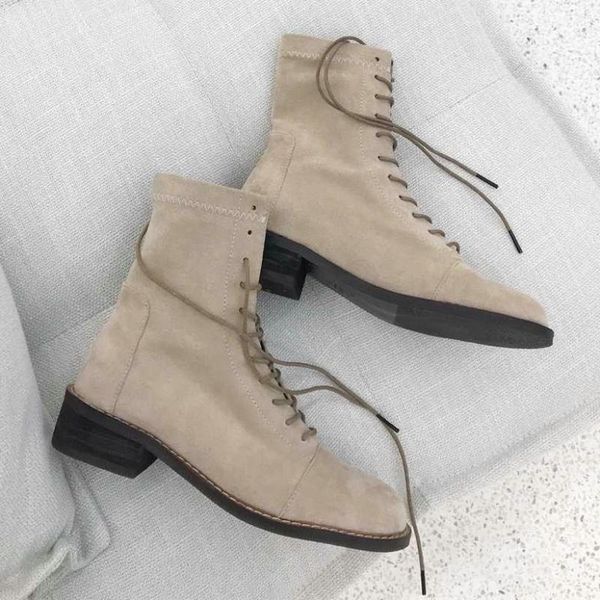 boots plus size 35-52 nice fashion ankle women autumn classic lace up flock shoes woman med heels college girls casual boot, Black
boots plus size 35-52 nice fashion ankle women autumn classic lace up flock shoes woman med heels college girls casual boot, Black