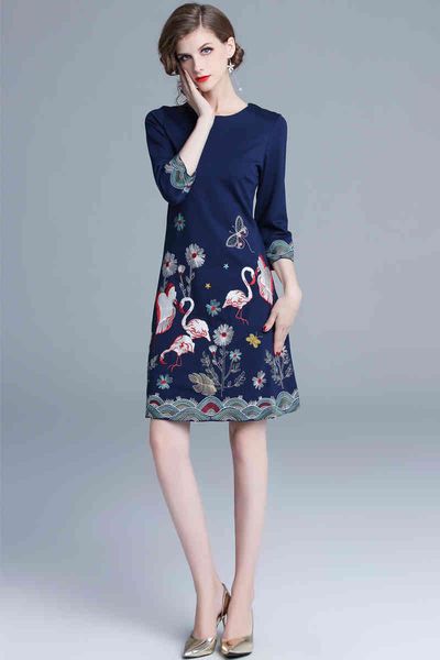 elegant designer women autumn embroidery dress woman slim office party robe ladies vintage dark blue mini dresses vestidos 210525, Black;gray
elegant designer women autumn embroidery dress woman slim office party robe ladies vintage dark blue mini dresses vestidos 210525, Black;gray