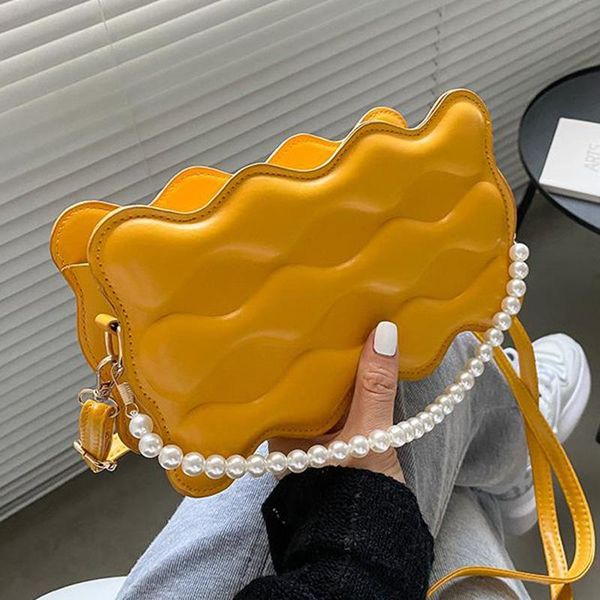 casual crossbody bags for women fashion shoulder ladies designer handbags pu leather wavy pearl chain messenger evening
casual crossbody bags for women fashion shoulder ladies designer handbags pu leather wavy pearl chain messenger evening