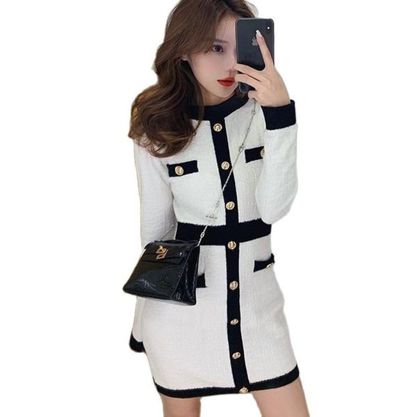 casual dresses women knitted mini dress autumn winter o neck patchwork metal button french retro sweater elegant knit bodycon, Black;gray
casual dresses women knitted mini dress autumn winter o neck patchwork metal button french retro sweater elegant knit bodycon, Black;gray