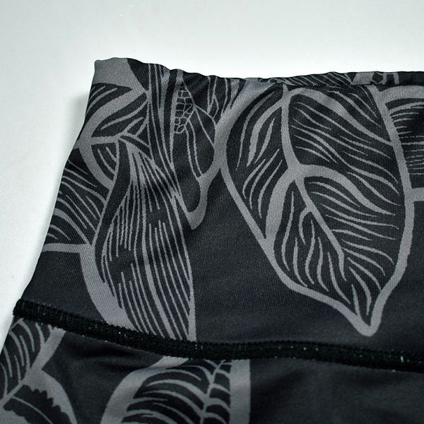 women fitness yoga pants slim high waist sport leggings gym girls elastic printed tights for running jogging tummy control, Black
women fitness yoga pants slim high waist sport leggings gym girls elastic printed tights for running jogging tummy control, Black