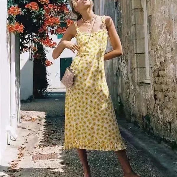casual dresses sunflower floral print hollow out 2021 summer dress women ruched strap backless boho long female beach sundress, Black;gray
casual dresses sunflower floral print hollow out 2021 summer dress women ruched strap backless boho long female beach sundress, Black;gray
