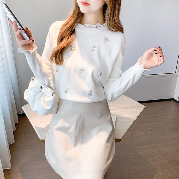 women's sweaters 2021 autumn and winter embroidery lace border sweater knit foreign style blouse fairy bottoming shirt, White;black
women's sweaters 2021 autumn and winter embroidery lace border sweater knit foreign style blouse fairy bottoming shirt, White;black
