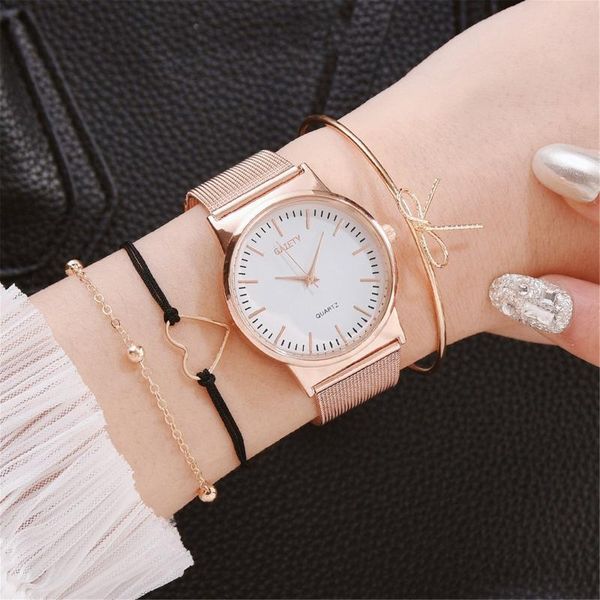 wristwatches fashion 4pcs set women watches luxury magnet buckle flower rhinestone watch ladies quartz wrist bracelet, Slivery;brown
wristwatches fashion 4pcs set women watches luxury magnet buckle flower rhinestone watch ladies quartz wrist bracelet, Slivery;brown