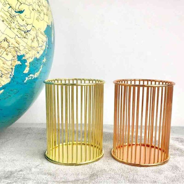 batch of nordic ins rose iron pen holder gold office storage stationery sundry tableware basket
batch of nordic ins rose iron pen holder gold office storage stationery sundry tableware basket