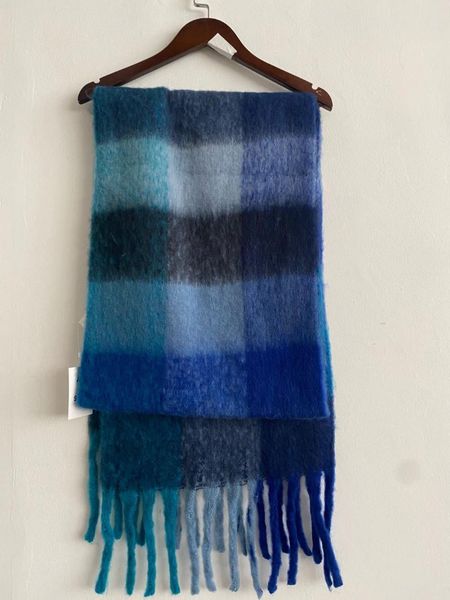 scarves women scarf 2021 autumn and winter color grid soft warm shawl contrast gradient, Blue;gray
scarves women scarf 2021 autumn and winter color grid soft warm shawl contrast gradient, Blue;gray