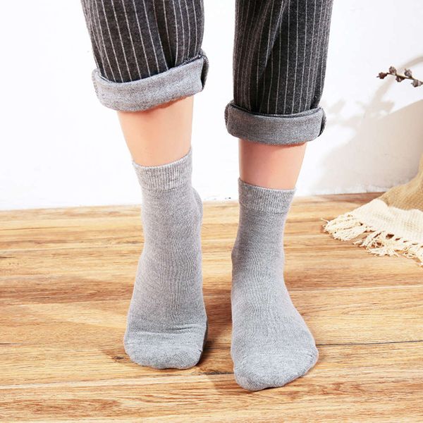 socks women spring and summer solid color cotton comfortable, breathable, sweat absorbing, business odor proof medium, Black;white
socks women spring and summer solid color cotton comfortable, breathable, sweat absorbing, business odor proof medium, Black;white