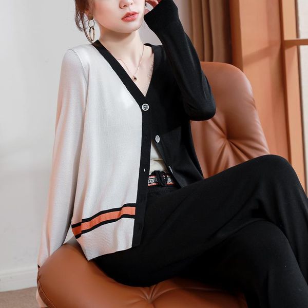 women's two piece pants high-end fashion set burst goddess fan v collared knitted cardigan wide-legged casual two-piece, White
women's two piece pants high-end fashion set burst goddess fan v collared knitted cardigan wide-legged casual two-piece, White
