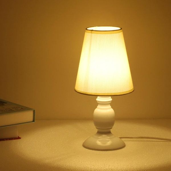 european-style modern wedding bedside led net red table lamp bedroom ins girl romantic small for lamps