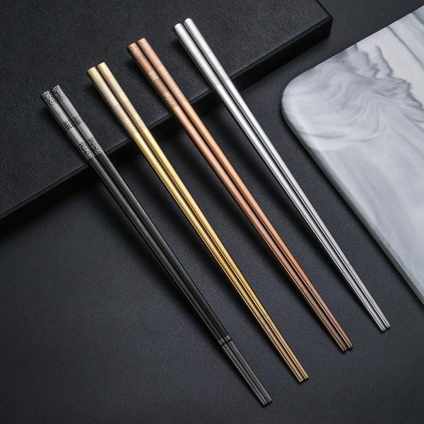 pair luxury engraved chopsticks chinese style stainless steel hollow anti scald reusable kitchen tableware
pair luxury engraved chopsticks chinese style stainless steel hollow anti scald reusable kitchen tableware