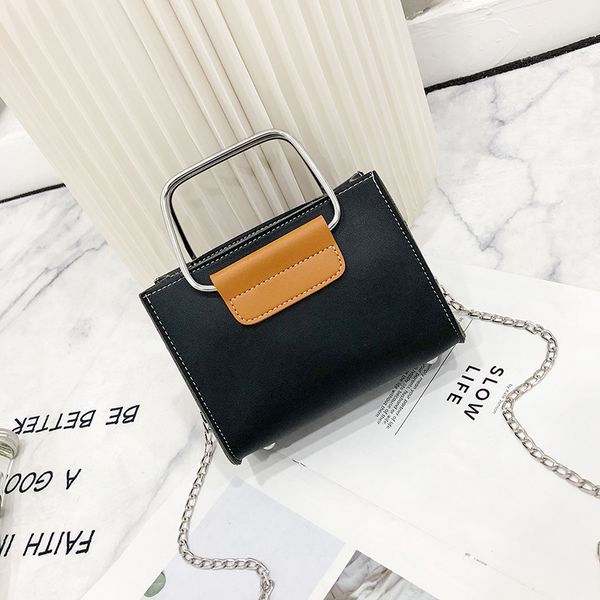 black women shoulder bag pu womens crossbody bag luxury design girl handbag leather lipstick bags for women 2021
black women shoulder bag pu womens crossbody bag luxury design girl handbag leather lipstick bags for women 2021