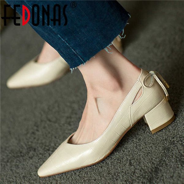 elegant women's shoes butterfly knot genuine leather woman heels spring british style party basic pumps 210528, Black
elegant women's shoes butterfly knot genuine leather woman heels spring british style party basic pumps 210528, Black