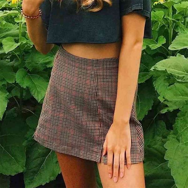 women checked mini skirt with two small front slits cut cara summer beach vintage chic retro spring short 210415, Black
women checked mini skirt with two small front slits cut cara summer beach vintage chic retro spring short 210415, Black