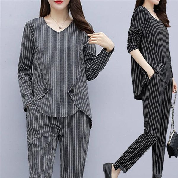 4xl 5xl plus size tracksuit women tracksuits two piece outfits long sleeve and pants fashion print set sportwear, Gray
4xl 5xl plus size tracksuit women tracksuits two piece outfits long sleeve and pants fashion print set sportwear, Gray