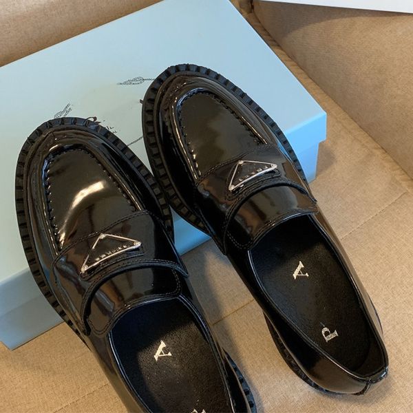 three corner leford shoes women's autumn new british style small black leather thick soled raised single outlets
three corner leford shoes women's autumn new british style small black leather thick soled raised single outlets