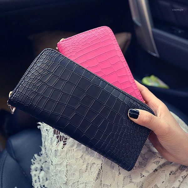 wallet fashion alligator single pull zero wallets women's korean leisure handbag long zipper hand bag purse, White
wallet fashion alligator single pull zero wallets women's korean leisure handbag long zipper hand bag purse, White