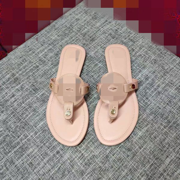 2021 inluxe luxurys designslippers flat shoes summerslippers ladies round toe new beach stylus 35-42 mkj001, Black
2021 inluxe luxurys designslippers flat shoes summerslippers ladies round toe new beach stylus 35-42 mkj001, Black