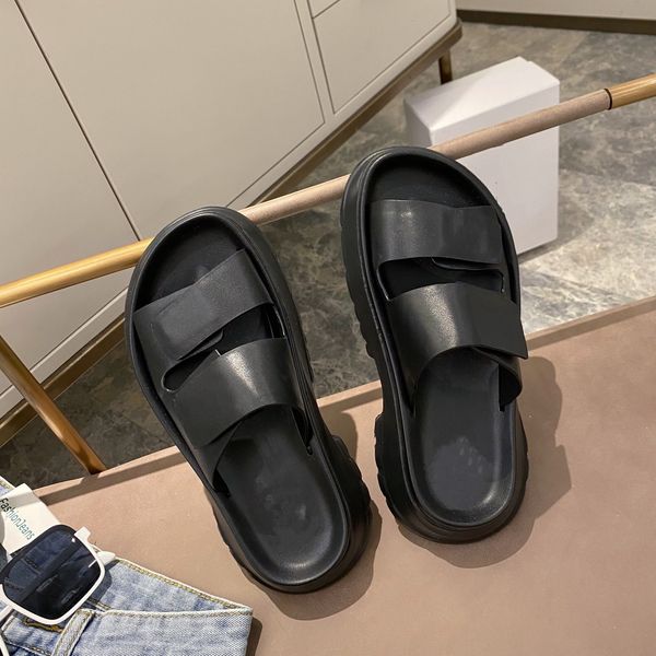 2021 summers designer sandals thick sole 3-5 cm classic leathers ladies luxury leather flat slippers 35-41 black
2021 summers designer sandals thick sole 3-5 cm classic leathers ladies luxury leather flat slippers 35-41 black