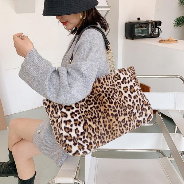 shoulder bags hbp autumn/winter furry leopard print large-capacity bag european and ladies chain handbag
shoulder bags hbp autumn/winter furry leopard print large-capacity bag european and ladies chain handbag