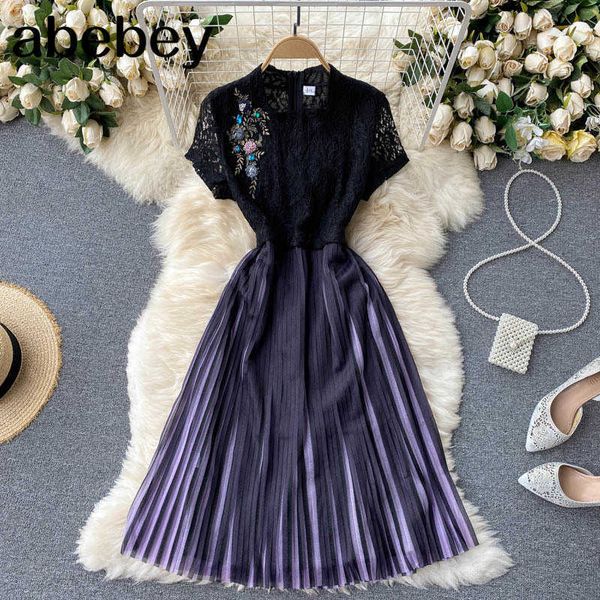 retro embroidery floral dress women korean elegant a-line dresses spring fashion streetwear midi dress 210715, Black;gray
retro embroidery floral dress women korean elegant a-line dresses spring fashion streetwear midi dress 210715, Black;gray