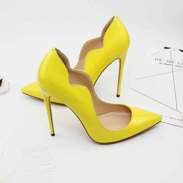 12cm stiletto elegant high heels red bottom solid color patent leather fashion designer pointed toe wedding pumps, Black
12cm stiletto elegant high heels red bottom solid color patent leather fashion designer pointed toe wedding pumps, Black