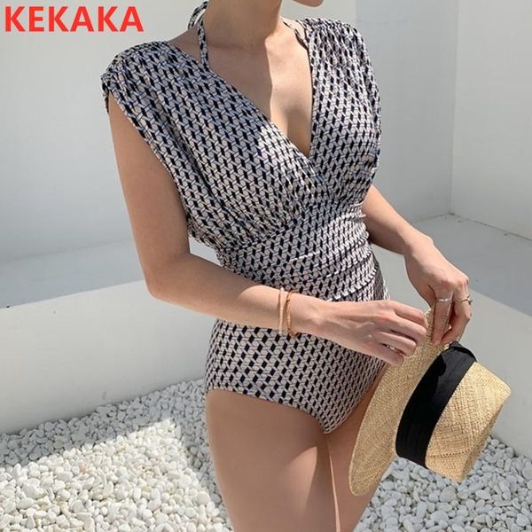 korean vintage classic black plaid one piece swimsuit 2021 female halter monokini v neck swimwear women ruched bathing suits one-piece
korean vintage classic black plaid one piece swimsuit 2021 female halter monokini v neck swimwear women ruched bathing suits one-piece