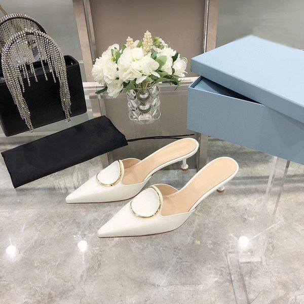 slippers sandals 2021 viscose shoes with low and pointed head in summer zly, Black
slippers sandals 2021 viscose shoes with low and pointed head in summer zly, Black