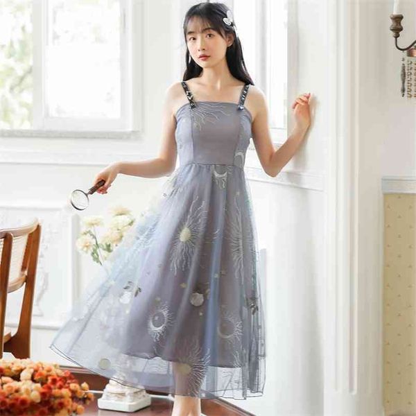 star moon embroidery summer dress women french retro spaghetti strap midi long mesh robes backless thin vestiods 210514, Black;gray
star moon embroidery summer dress women french retro spaghetti strap midi long mesh robes backless thin vestiods 210514, Black;gray