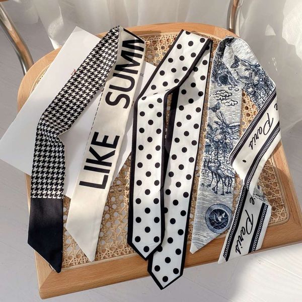 scarf wave point lingge french hair band female outgoing temperament version wearing versatile binding ribbon, Blue;gray
scarf wave point lingge french hair band female outgoing temperament version wearing versatile binding ribbon, Blue;gray