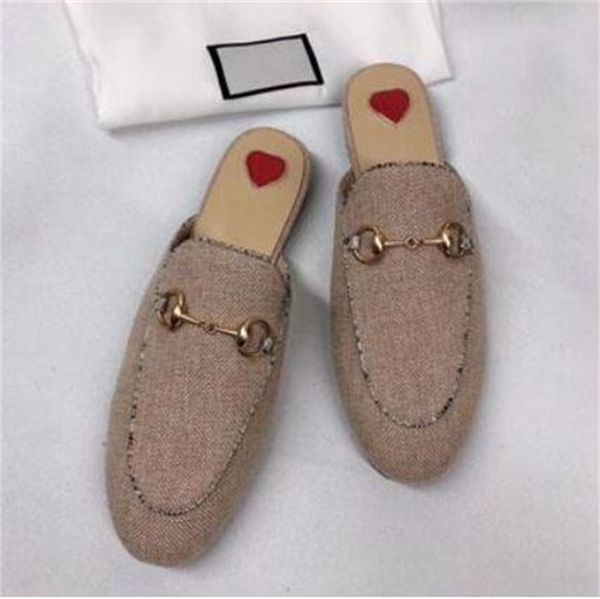 2021 100% leather men slippers soft cowhide lazy women shoes metal buckle beach slippers mules princetown classic lady slippers a011, Black
2021 100% leather men slippers soft cowhide lazy women shoes metal buckle beach slippers mules princetown classic lady slippers a011, Black