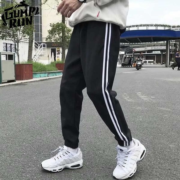 sports pants men's jogger fitness sports trousers fashion printed muscle men's fitness training gym pants black 210707
sports pants men's jogger fitness sports trousers fashion printed muscle men's fitness training gym pants black 210707