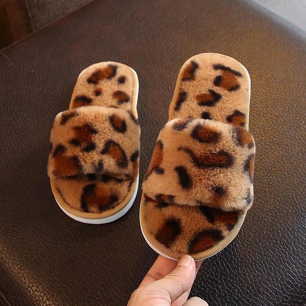 slipper qunq winter kids fur slides for kid leopard plush toddler teens girls home shoes flap heels boys sandals the furry ones, Black;grey
slipper qunq winter kids fur slides for kid leopard plush toddler teens girls home shoes flap heels boys sandals the furry ones, Black;grey
