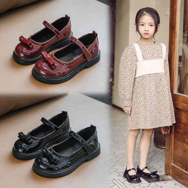 70% off factory online 2021 spring girls' princess shoes fashion square mouth small leather performance single, Black
70% off factory online 2021 spring girls' princess shoes fashion square mouth small leather performance single, Black