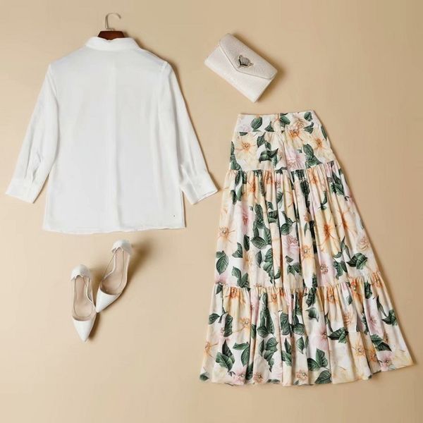 skirt suits spring summer fashion 2 piece set women turn-down collar white shirts+runway print skirt sets
skirt suits spring summer fashion 2 piece set women turn-down collar white shirts+runway print skirt sets