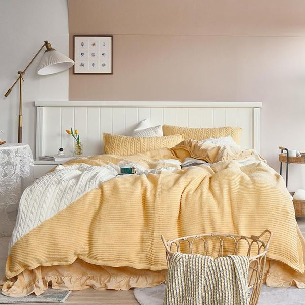 bedding sets warm winter thicken flannel fleece princess set knitted wool velvet splice double duvet cover bed linen pillowcases
bedding sets warm winter thicken flannel fleece princess set knitted wool velvet splice double duvet cover bed linen pillowcases
