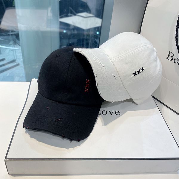 2021 spring and summer new street baseball men's cut hole old women's embroidery versatile sunshade cap, Yellow
2021 spring and summer new street baseball men's cut hole old women's embroidery versatile sunshade cap, Yellow