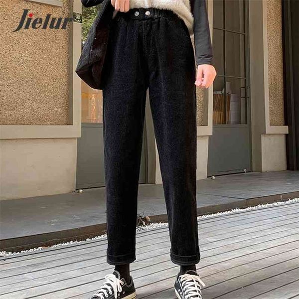 beige black corduroy pants female winter warm plus size s-5xl straight casual harem for women loose capri trousers 210426, Black;white
beige black corduroy pants female winter warm plus size s-5xl straight casual harem for women loose capri trousers 210426, Black;white