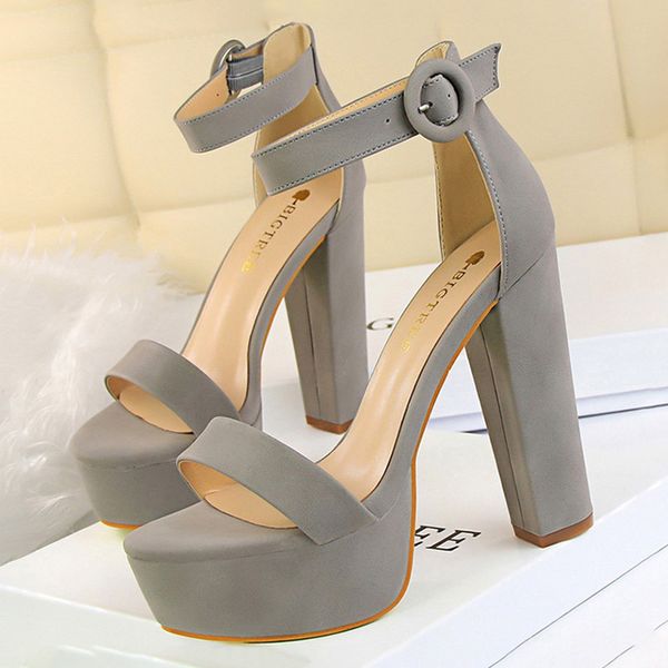 2021 shoes high heels platform shoes woman pumps new block heel sandals women party female plus size 1, Black
2021 shoes high heels platform shoes woman pumps new block heel sandals women party female plus size 1, Black