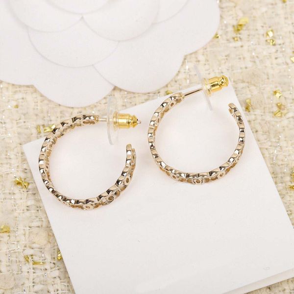 2022 charm half small round shape drop earring with hollow design in 18k gold plated for women wedding jewelry gift have box ps7163, Golden
2022 charm half small round shape drop earring with hollow design in 18k gold plated for women wedding jewelry gift have box ps7163, Golden