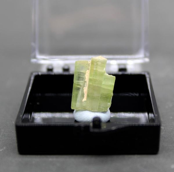 decorative objects & figurines 100% natural brazil tourmaline mineral crystal specimens stones and crystals quartz box size 3.4 cm
decorative objects & figurines 100% natural brazil tourmaline mineral crystal specimens stones and crystals quartz box size 3.4 cm