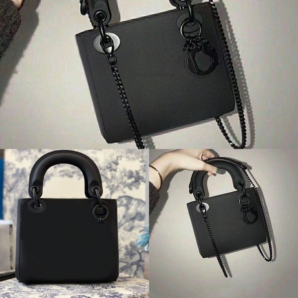 luxury 2020 brand new big designer handbag ladies retro all-match flap messenger bag pu leather letters female party shoulder bag
luxury 2020 brand new big designer handbag ladies retro all-match flap messenger bag pu leather letters female party shoulder bag