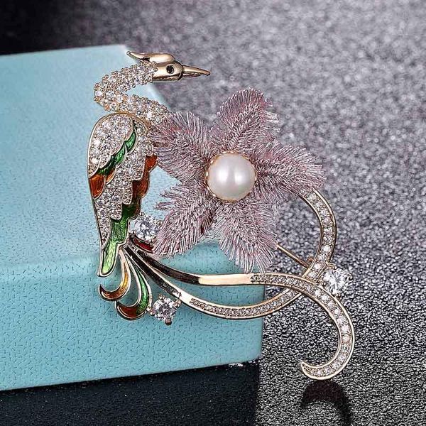 pins, brooches donia jewelry copper brooch fashion cubic zircon hanging bird scarf women's classic wedding bouquet, Gray
pins, brooches donia jewelry copper brooch fashion cubic zircon hanging bird scarf women's classic wedding bouquet, Gray