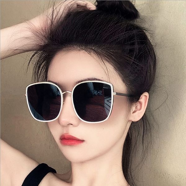 2021 new ins sunglasses female korean version of the vibrato harajuku retro ladies net red metal sunglasses, White;black
2021 new ins sunglasses female korean version of the vibrato harajuku retro ladies net red metal sunglasses, White;black