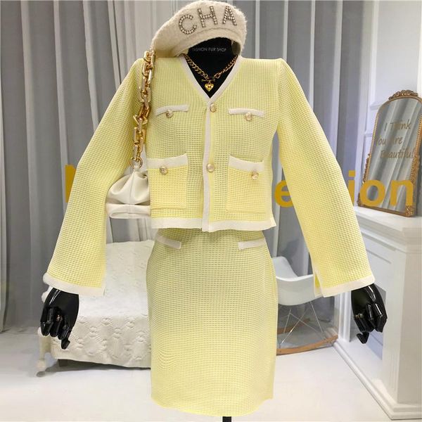 women's tracksuits amolapha women v-neck single button short style knit cardigans+mini skirts sets elegant plaid pocekt knitting skirt, Gray
women's tracksuits amolapha women v-neck single button short style knit cardigans+mini skirts sets elegant plaid pocekt knitting skirt, Gray