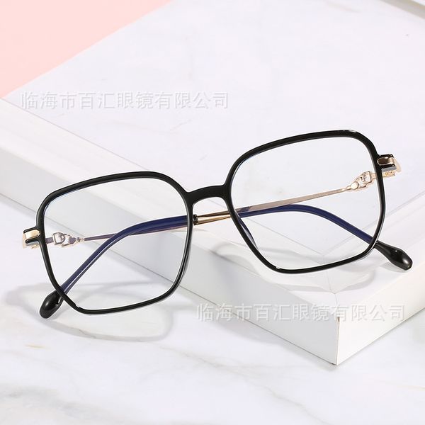 new family big blue light proof glasses can be equipped with myopia spectacle frame tr90 net red fashion irregular flat lens, White;black
new family big blue light proof glasses can be equipped with myopia spectacle frame tr90 net red fashion irregular flat lens, White;black