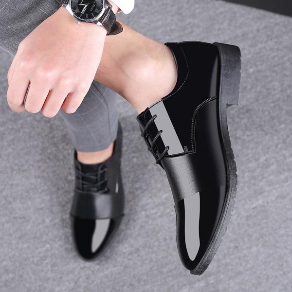 dress shoes italian black formal men loafers wedding patent leather oxford for hommes pointed toe
dress shoes italian black formal men loafers wedding patent leather oxford for hommes pointed toe