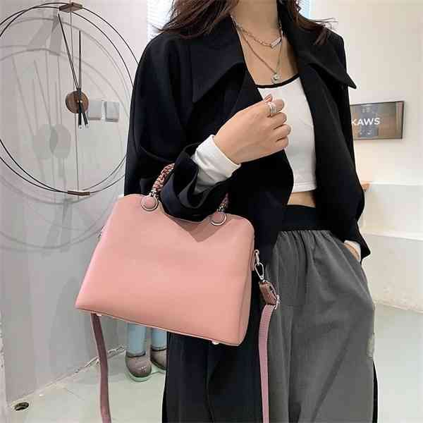 women's new woven hand style professional women's sling shoulder diagonal cross bag purse
women's new woven hand style professional women's sling shoulder diagonal cross bag purse
